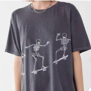 Urban Outfitters skeleton skateboarding t-shirt
